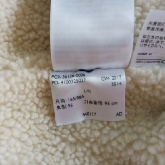 Levi's off-white canvas Sherpa lined Ex Boyfriend Trucker Jacket Size Large - Picture 8 of 8